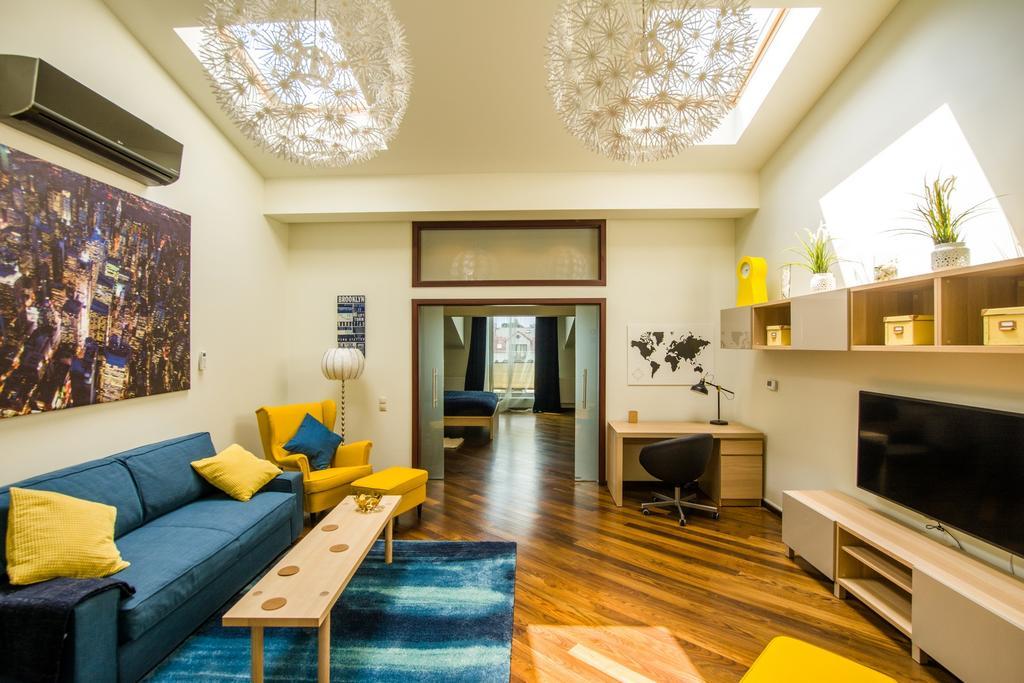 Apart Madryt Tarnobrzeg Exterior foto